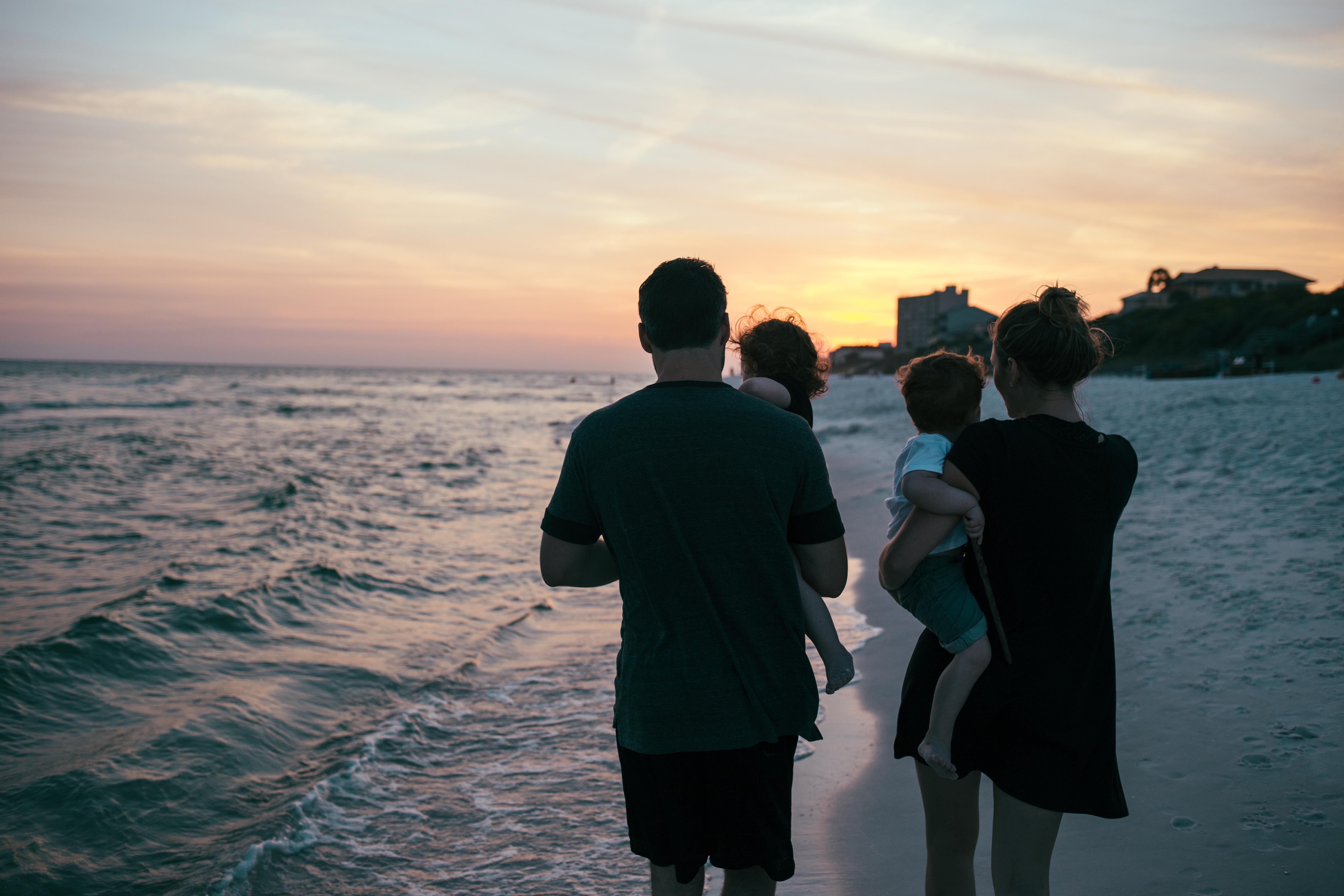 Parenting e management: essere genitori aumenta le chance di fare carriera?